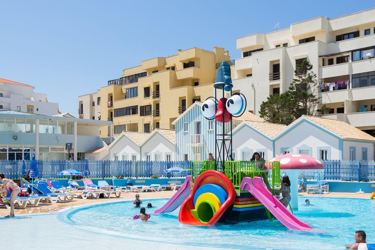 Hotel Cristal Praia Resort & Spa Виейра-де-Лейрия Экстерьер фото